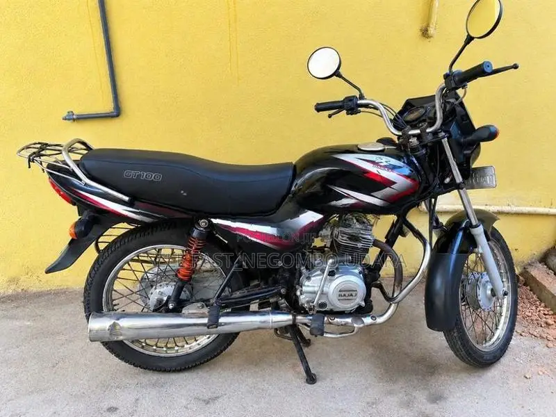 Bajaj CT100 2015