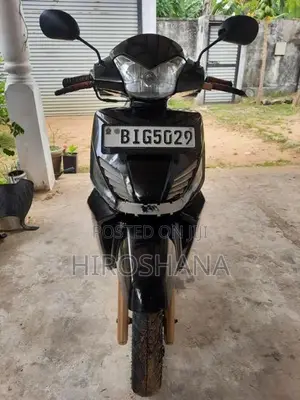 Mahindra Gusto 2018