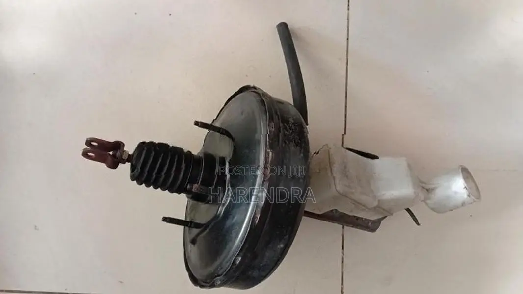 Toyota Corolla 121 Break Booster