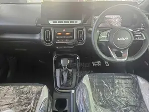 Kia Sonet GTX Plus 2026