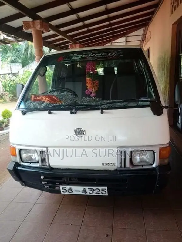 Nissan Vanette 1990