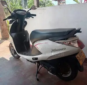 Hero Pleasure 2014