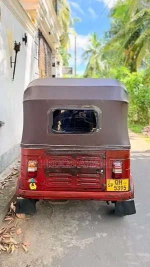 Bajaj RE 2009