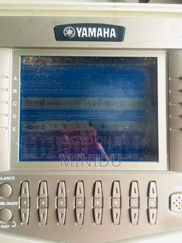Yamaha PSR 2100 Keyboard