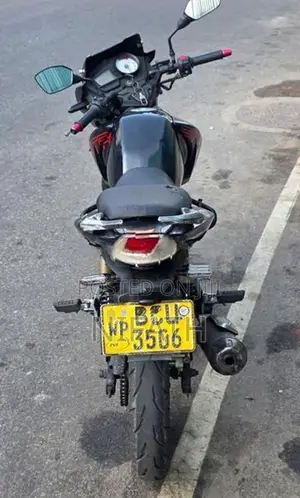 TVS Apache RTR 180 2015