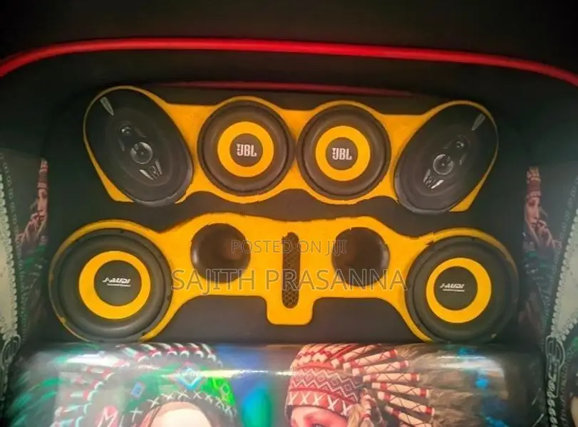 Three Wheel Speaker