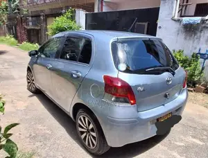 Toyota Vitz KSP - 90 2008