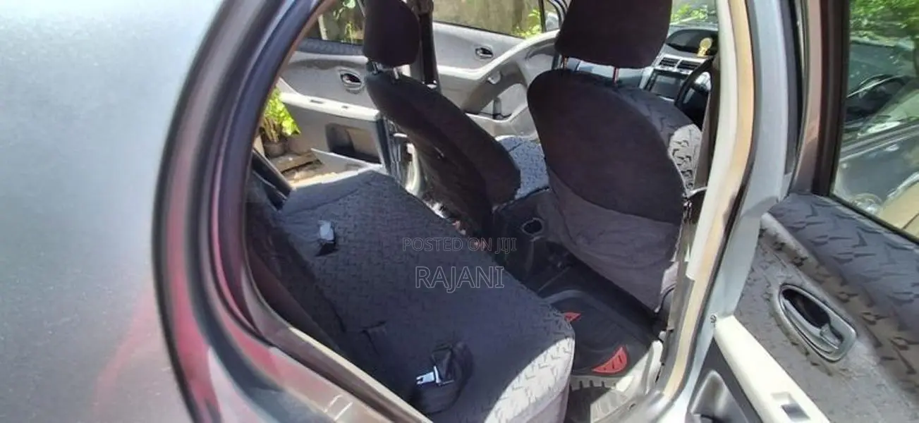 Toyota Vitz KSP - 90 2008