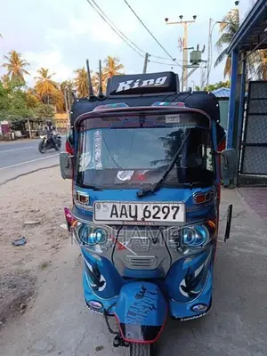 Bajaj RE Three Wheeler 2014