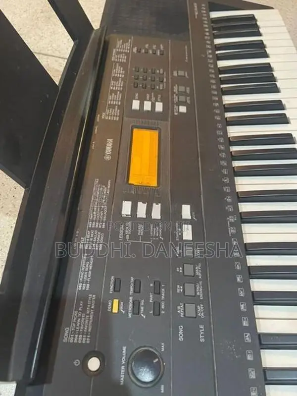 Yamaha PSR E343 Keyboard