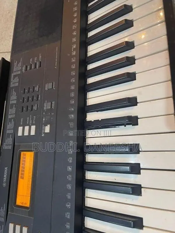 Yamaha PSR E343 Keyboard