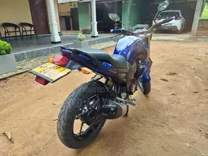 Yamaha FZ 2013