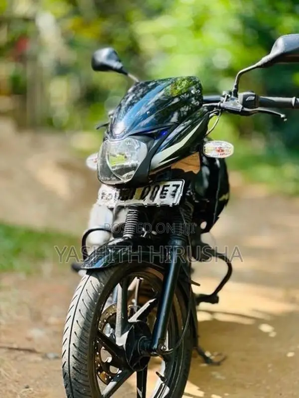 Bajaj Pulsar 150 2018