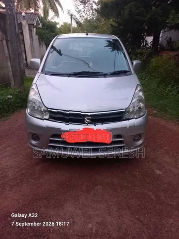 Suzuki Estilo 2010