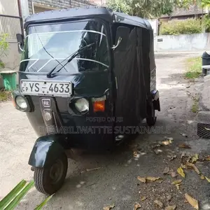 Bajaj RE 2024