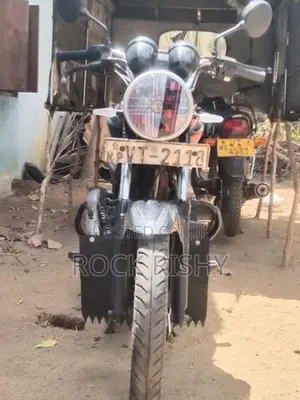 Bajaj Discover 2010