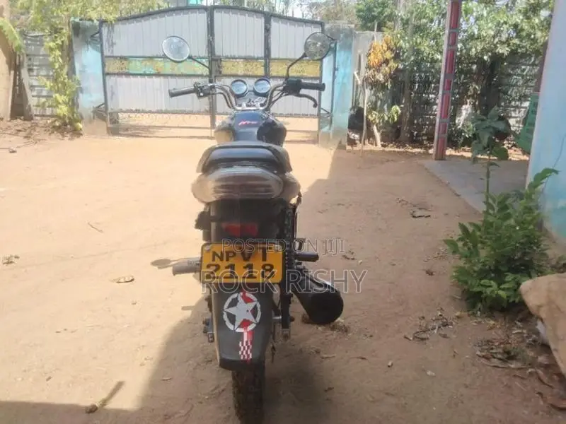 Bajaj Discover 2010