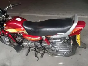 Hero HF Deluxe 2010