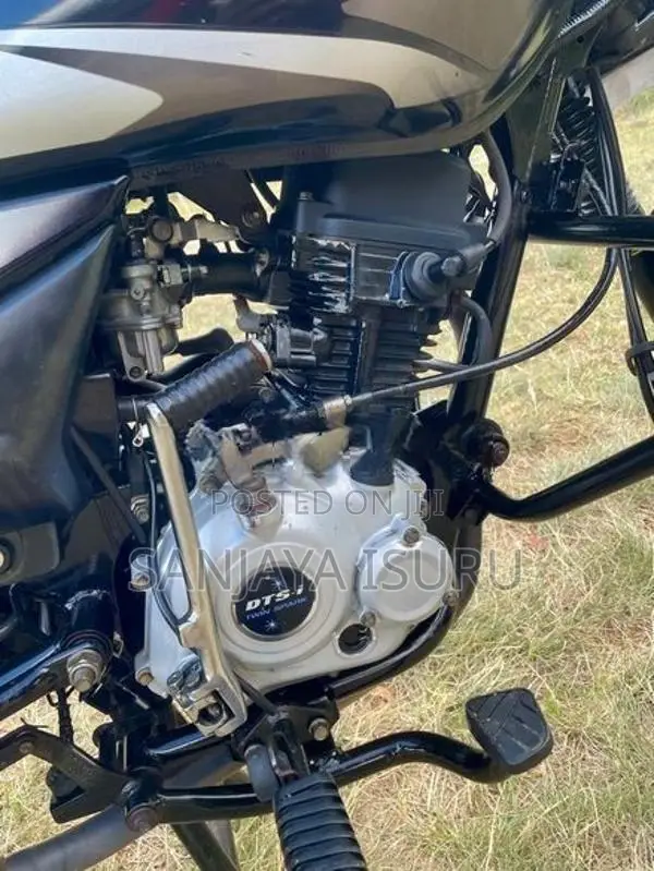 Bajaj Platina 100 2018