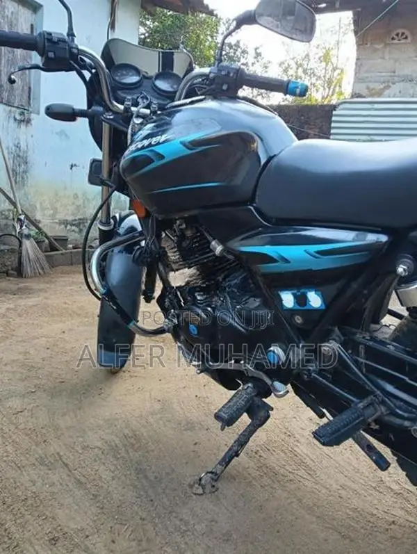 Bajaj Discover 125 2006