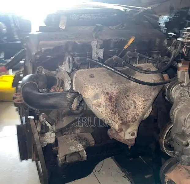 Nissan FB 12 Engine (Complete)
