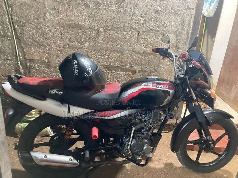 Bajaj Platina 125 2012
