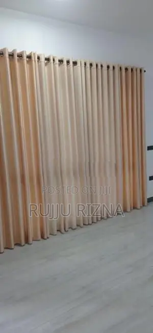 Curtain
