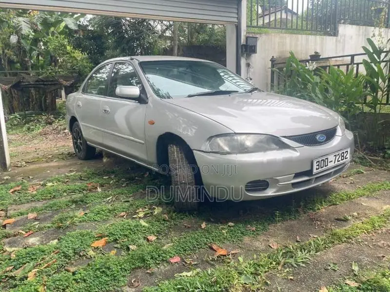 Ford Laser 1998