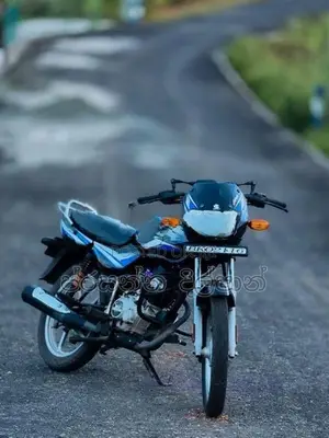 Bajaj CT100 2025