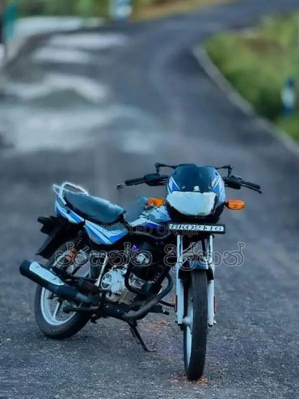 Bajaj CT100 2025