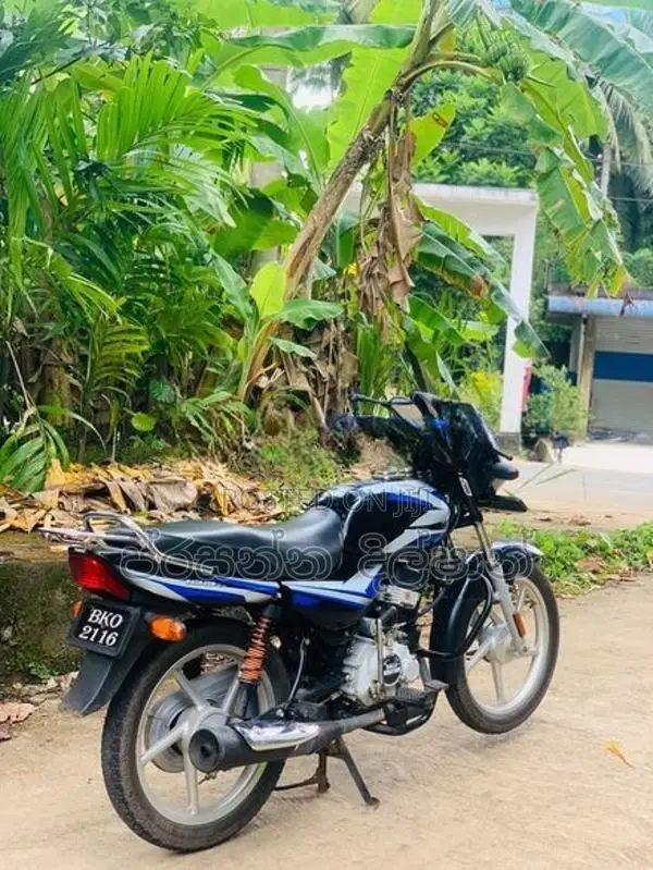 Bajaj CT100 2025