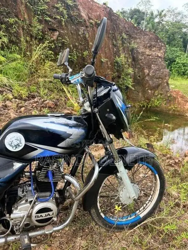 Bajaj CT100 2005