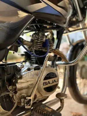 Bajaj CT100 2005