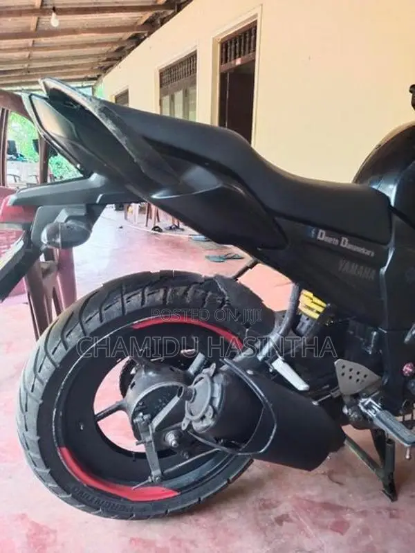 Yamaha FZS V1 2014