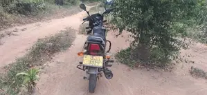 Bajaj CT100 2021