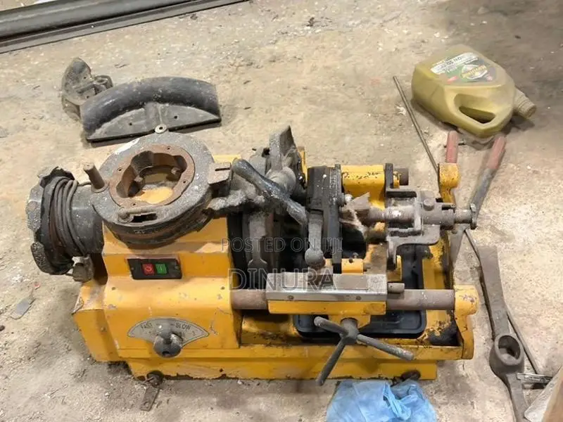 Electric Pipe Threading Machine