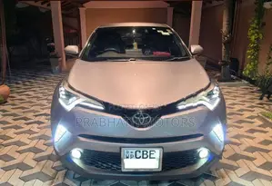 Toyota CHR NGX50 2017