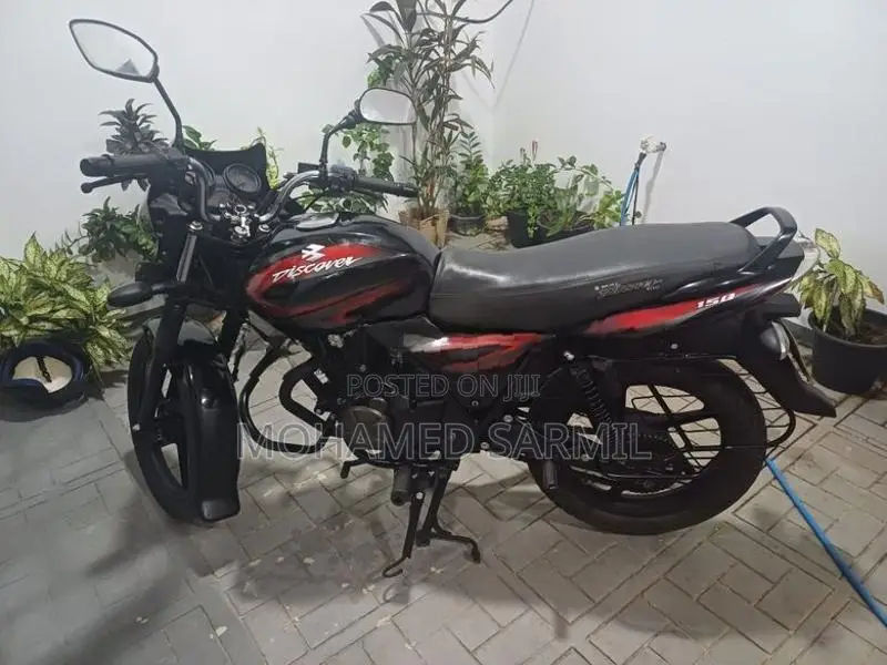 Bajaj Discover 2011