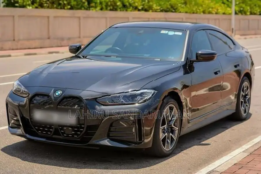 BMW i4 2023