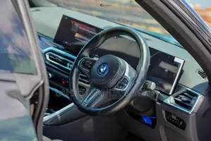 BMW i4 2023