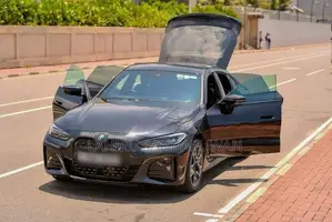 BMW i4 2023