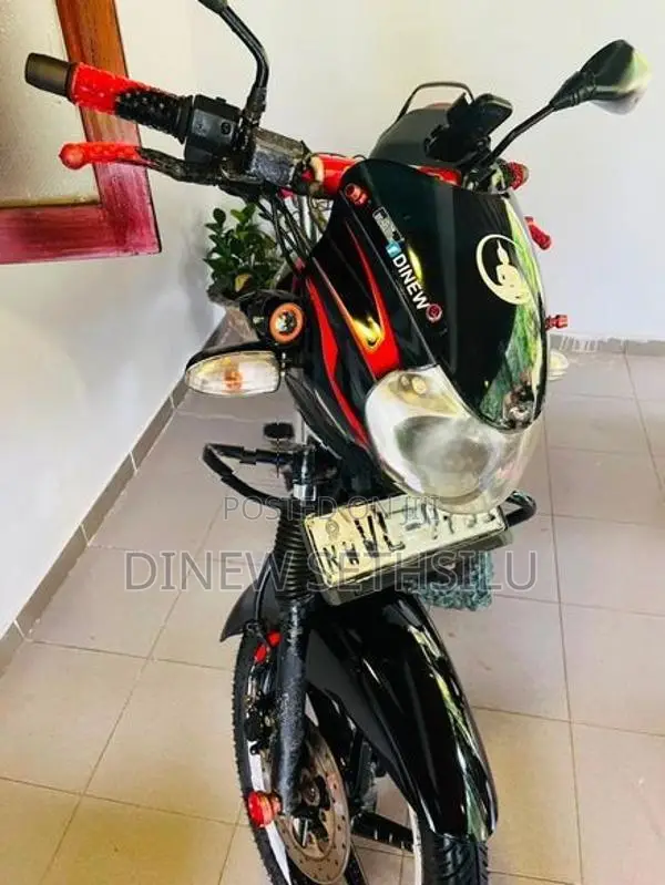 Bajaj Discover 135 2010