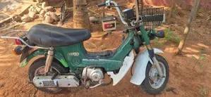 Honda Chaly 2000