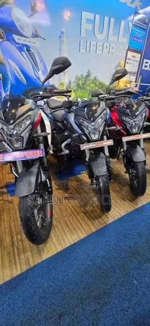 Bajaj Pulsar NS200 2026