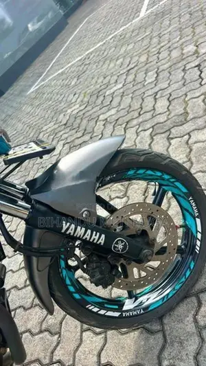 Yamaha FZ V2 2017