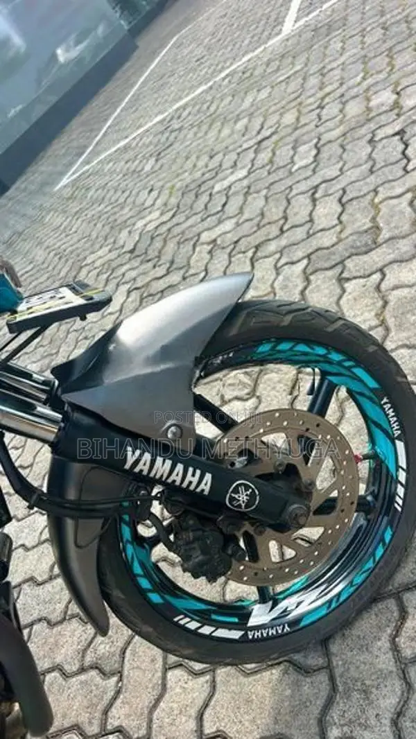 Yamaha FZ V2 2017