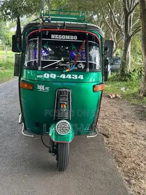 Bajaj RE 2008
