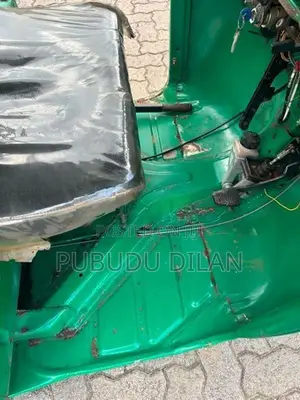 Bajaj RE 2007