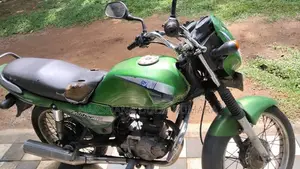 Bajaj Caliber 115 2004