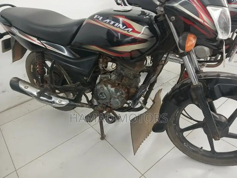 Bajaj Platina 100 2015